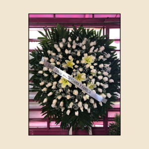 Corona 1 Metro de Diámetro con 100 Rosas